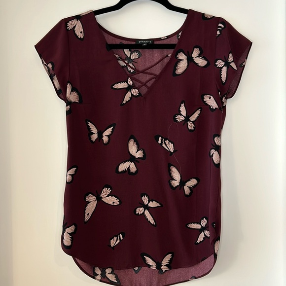 Dynamite Butterfly Blouse - Picture 1 of 2